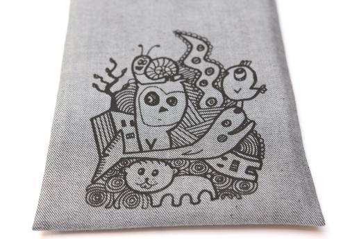 Apple iPad Pro 10.5 (2017) case sleeve light denim black animals Apple iPad Pro 10.5 (2017) case sleeve light denim black animals
