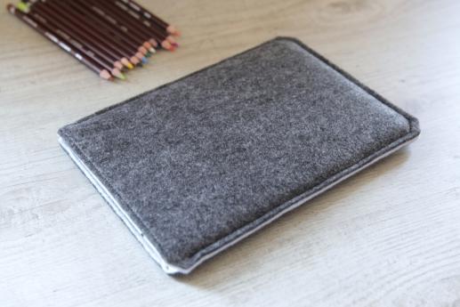 Apple iPad Air case sleeve pouch dark felt pocket black cube pattern Apple iPad Air case sleeve pouch dark felt pocket black cube pattern