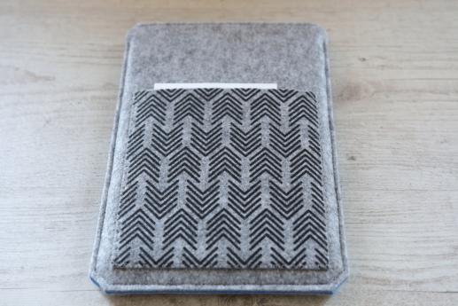 Apple iPad Air case sleeve pouch light felt pocket black arrow pattern Apple iPad Air case sleeve pouch light felt pocket black arrow pattern