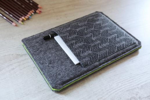 Apple iPad Mini 2 case sleeve pouch dark felt pocket black arrow pattern Apple iPad Mini 2 case sleeve pouch dark felt pocket black arrow pattern