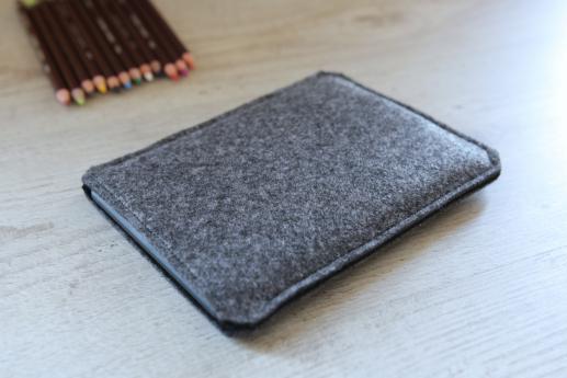 Kobo Glo sleeve case ereader dark felt pocket black arrow pattern Kobo Glo sleeve case ereader dark felt pocket black arrow pattern