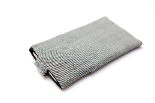 LG Nexus 5X sleeve case pouch light denim magnetic closure pocket black Nexus logo LG Nexus 5X sleeve case pouch light denim magnetic closure pocket black Nexus logo